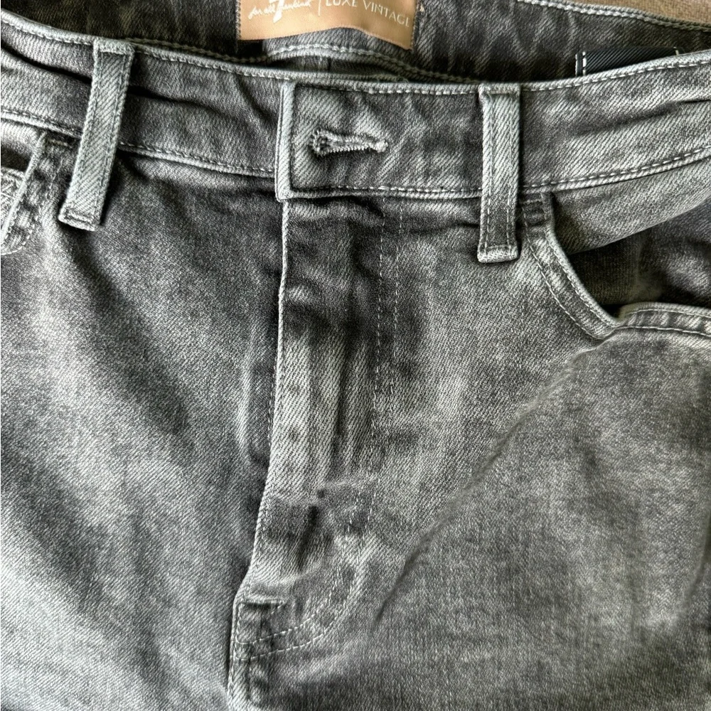 7 For All Mankind The High-Waist Slim Kick Flare Jeans Washed‎ Black SIZE: 27